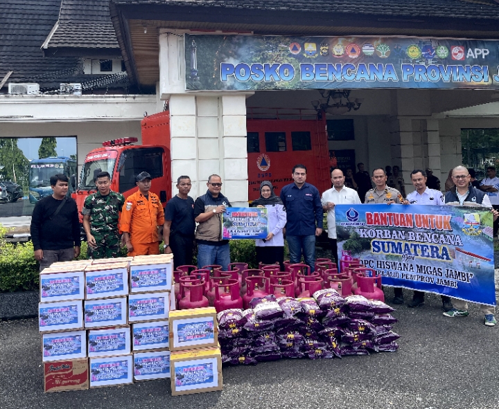 Hiswana Migas Salurkan Bantuan Korban Banjir dan Longsor Sumatera