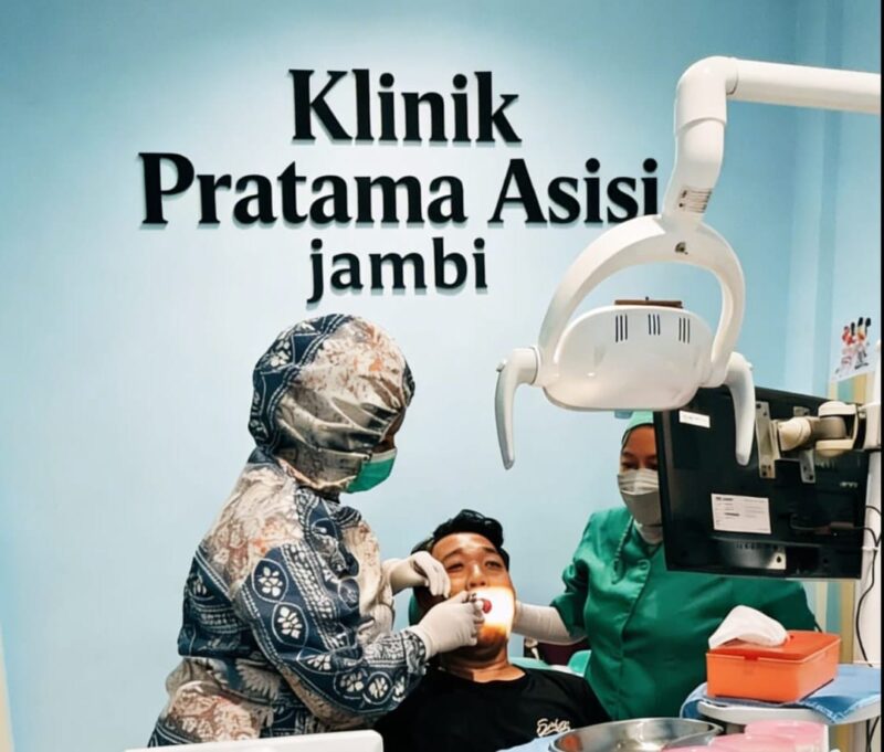 Mulai hari ketiga Idul Fitri 1447 Hijriah, Klinik Pratama Asisi yang berada di bilangan pasar Kota Jambi sudah melakukan aktivitas rutin melayani kesehatan masyarakat, Hal ini ditegaskan Penanggung Jawab Klinik tersebut dr.Zulfadly