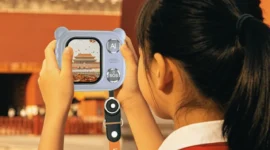 Lenovo Rilis Gadget AI Anak Companion Device Harga 1 Jutaan (Foto: medcom)