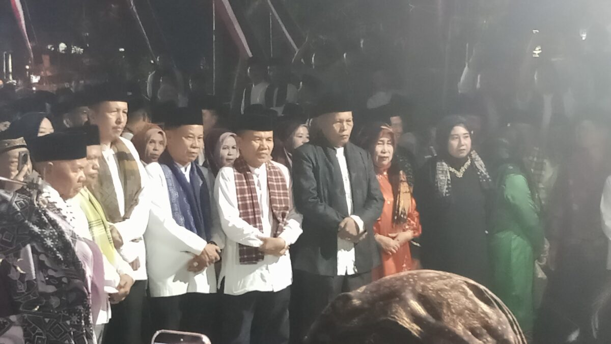 Antusias Masyarakat Hadiri Gelaran Semalam Di Laheak Rio Jayo