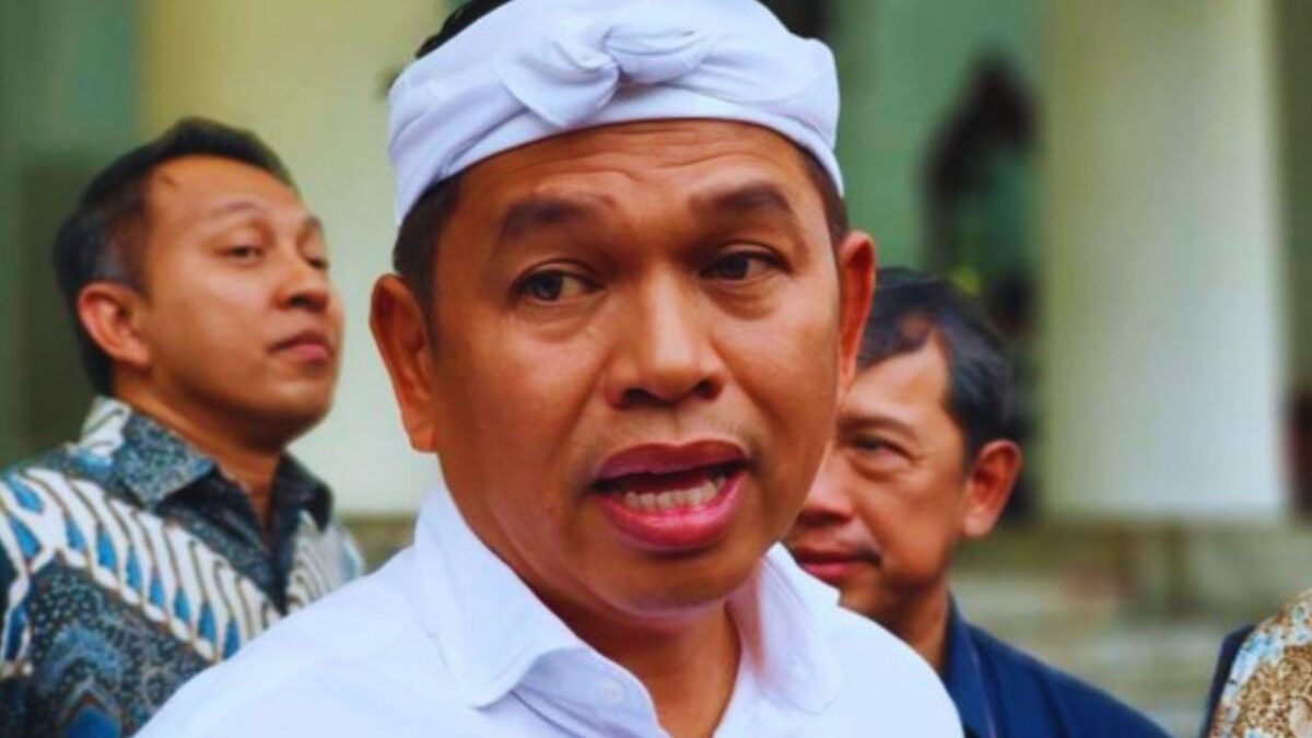 Gubernur Jawa Barat Dedi Mulyadi 
(Foto: Bima Bagaskara/detikJabar/cnnindonesia)