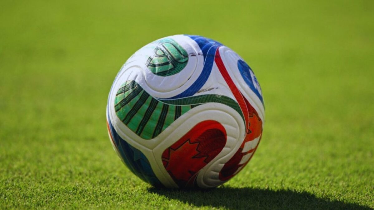 Bola Final Piala Dunia 2026 Adidas Trionda Buatan Indonesia (Foto: AFP/Jewel Samad/medcom)