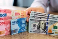 Ilustrasi. Rupiah Melemah ke Rp18.010 per Dolar AS, Pasar Masih Fluktuatif (Foto: Ai)