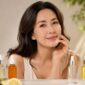 4 Rekomendasi Serum Vitamin C untuk Samarkan Flek Hitam di Usia 40+ (Foto: chatgpt)