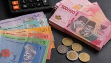 Nilai Tukar Ringgit Menguat? Cek Kurs MYR ke IDR Terbaru Sebelum Bertransaksi (Foto: ChatGPT)
