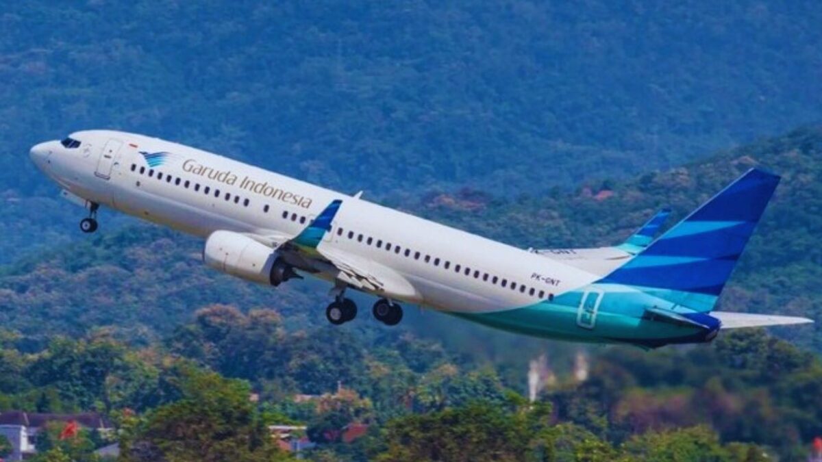 Mulai September 2026, Jatah Bagasi Garuda Indonesia Naik hingga 64 Kg (Foto: Shutterstock/kompas)