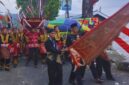 Iringan Pusaka Luhah Rio Jayo Sungai Penuh Usai Penobatan Pemangku Adat dalam Kenduri Sko Enam Luhah Sungai Penuh