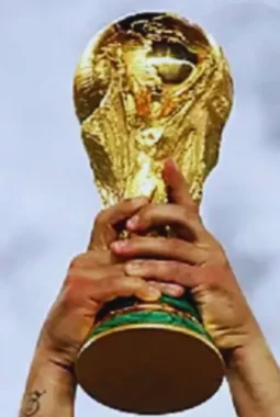 Trofi Piala Dunia Terbuat dari Emas Asli? Ini Faktanya