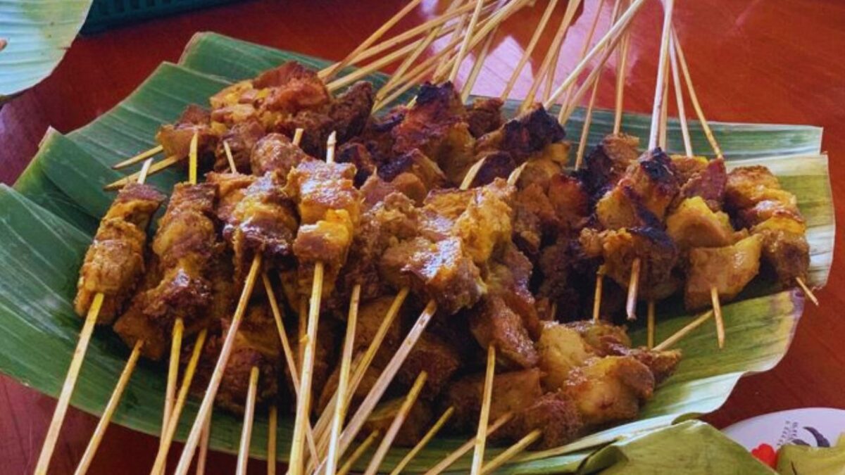 Sate Padang Jadi Hidangan Daging Sapi Terbaik di Asia (Foto: Kompas.com/Krisda Tiofani)
