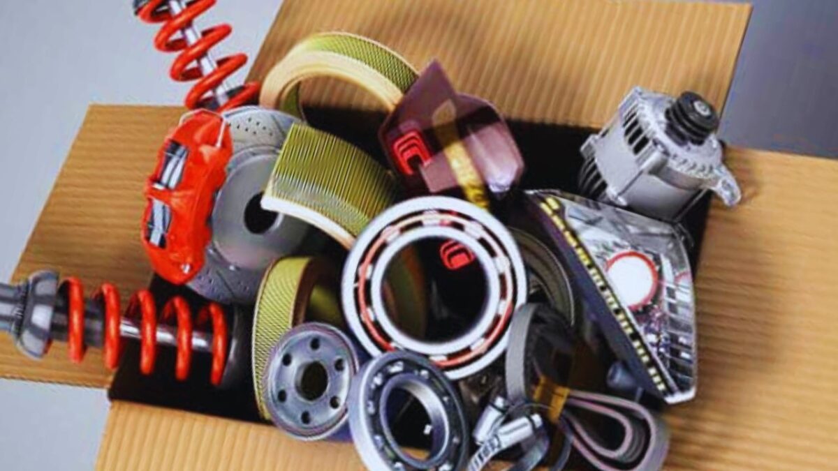 5 Rekomendasi Mobil Bekas dengan Sparepart Murah dan Melimpah (Foto: medcom)