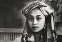 Roehana Koeddoes, Perempuan yang Mengubah Perjuangan Lewat Pena (Foto: Wikipedia)
