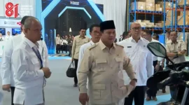 Presiden Prabowo Subianto saat meninjau dan meresmikan peluncuran Motor Listrik Nasional Beserta Ekosistem Pendukungnya (Foto: Tangkapan Layar Youtube Sekretariat Presiden)
