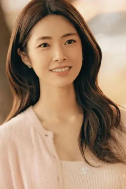 Ha Young Terseret Sejarah Keluarga, Agensi Akhirnya Minta Maaf
