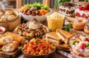 Kolase makanan kekinian yang dapat menjadi inspirasi bagi pemula untuk memulai usaha kuliner dari rumah.
