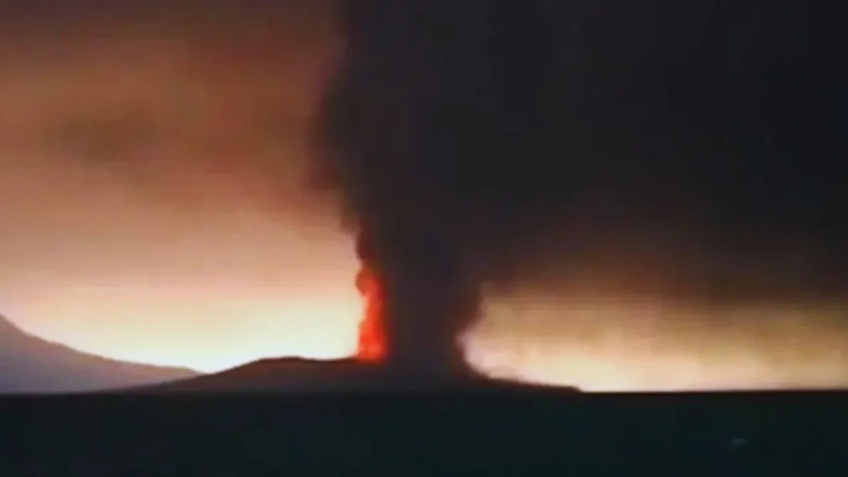 Abu Anak Krakatau Terpantau di Lima Provinsi, Arah Angin Berubah (Foto: Tangkapan Layar Badan Geologi/medcom)