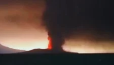 Abu Anak Krakatau Terpantau di Lima Provinsi, Arah Angin Berubah (Foto: Tangkapan Layar Badan Geologi/medcom)