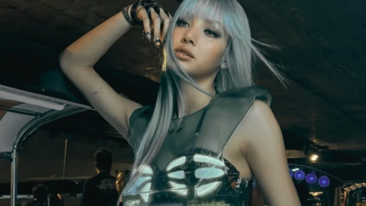 Lisa BLACKPINK Pernah Pacaran Diam-Diam (Foto: Instagram/@lalalalisa_m/detik)