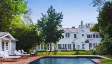 Koleksi Properti Kelly Clarkson, dari Mansion hingga Peternakan (Foto: Realtor/medcom)