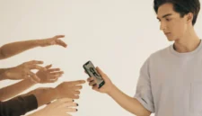 Fphubbing: Kebiasaan Main HP yang Mengganggu Pertemanan (Foto: magnific/medcom)